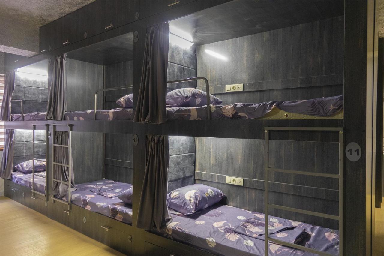 Midcity Hostel Erivan Dış mekan fotoğraf