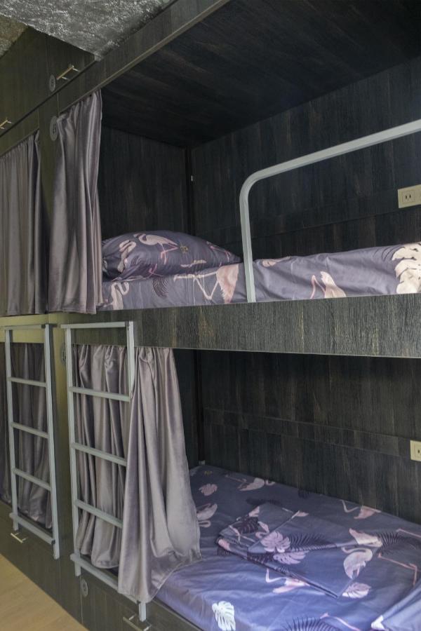 Midcity Hostel Erivan Dış mekan fotoğraf