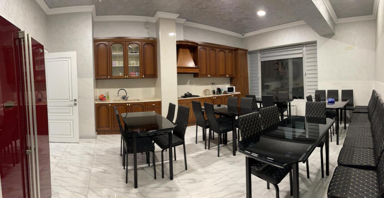 Midcity Hostel Erivan Dış mekan fotoğraf