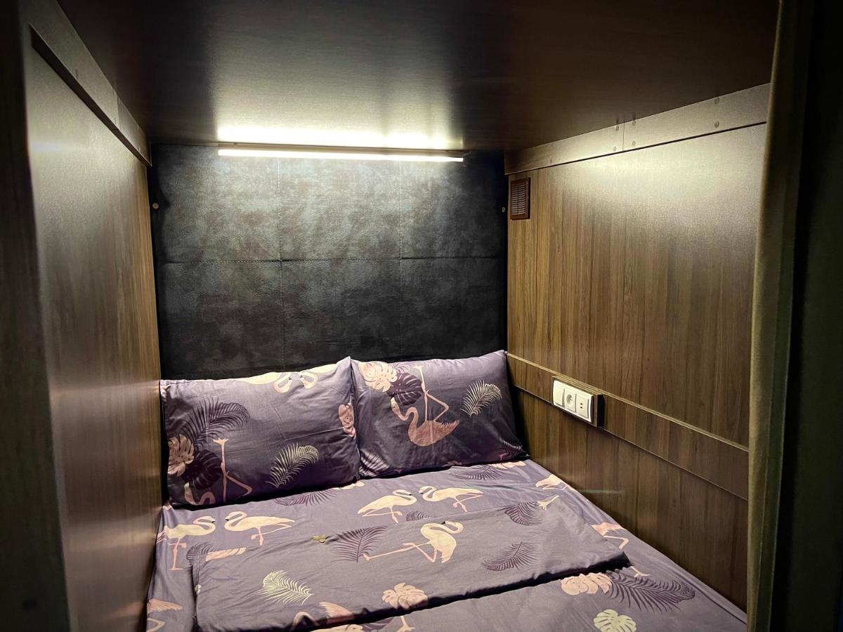 Midcity Hostel Erivan Dış mekan fotoğraf